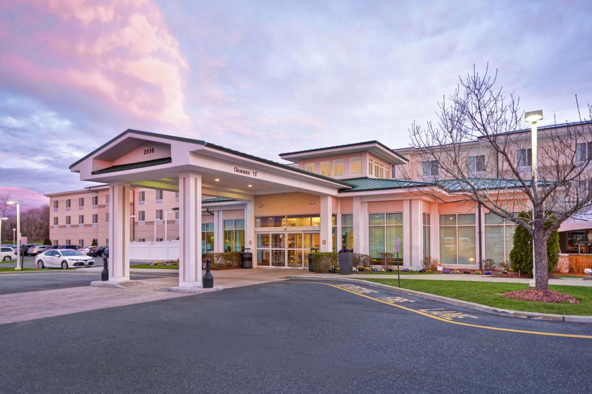 Hilton Garden Riverhead