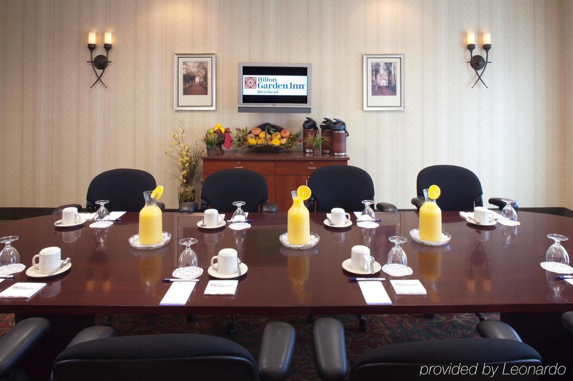 Hilton Garden Hotel 3*